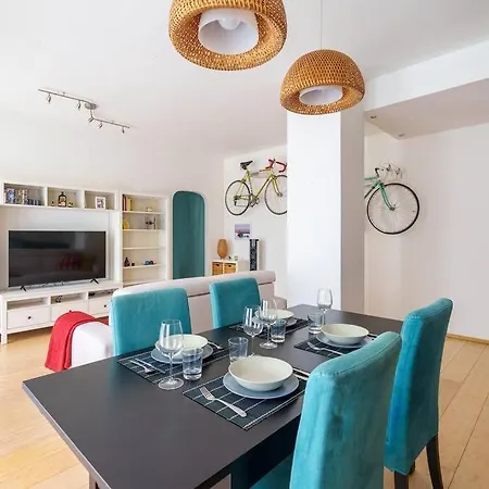 Apartment Bike Stop